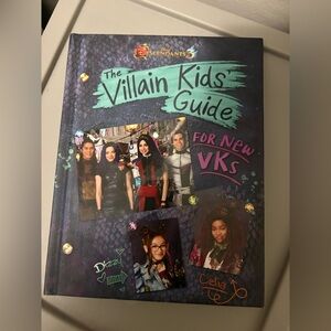 Disney Descendants 3 Villain Kids Guide Book